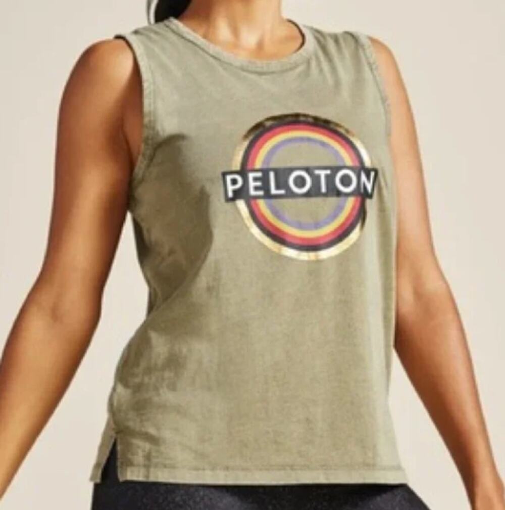 Peloton Circle Muscle Tank Olive Side Slit Size Large